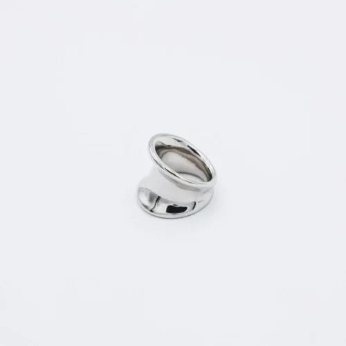 Adina Ring