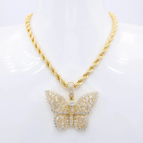 Ethereal Flutter Necklace Gold