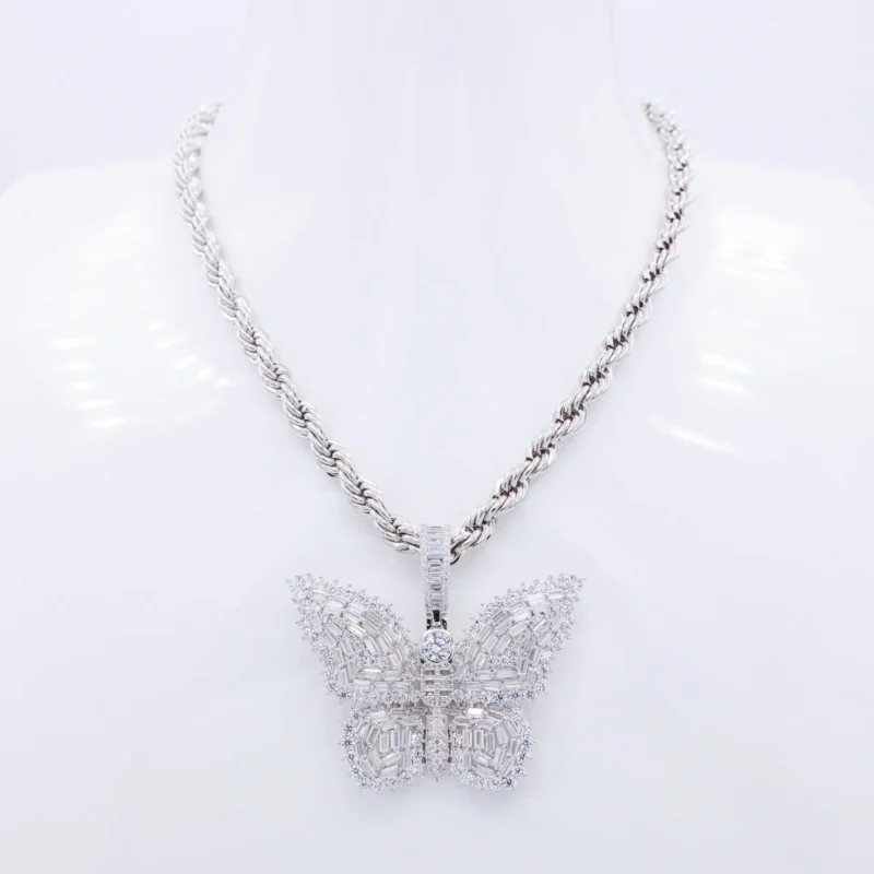 Ethereal Flutter Necklace Silver