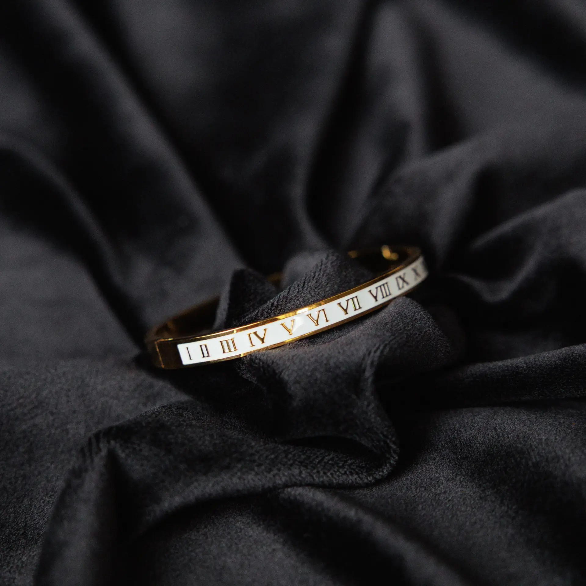 Frida Bracelet White