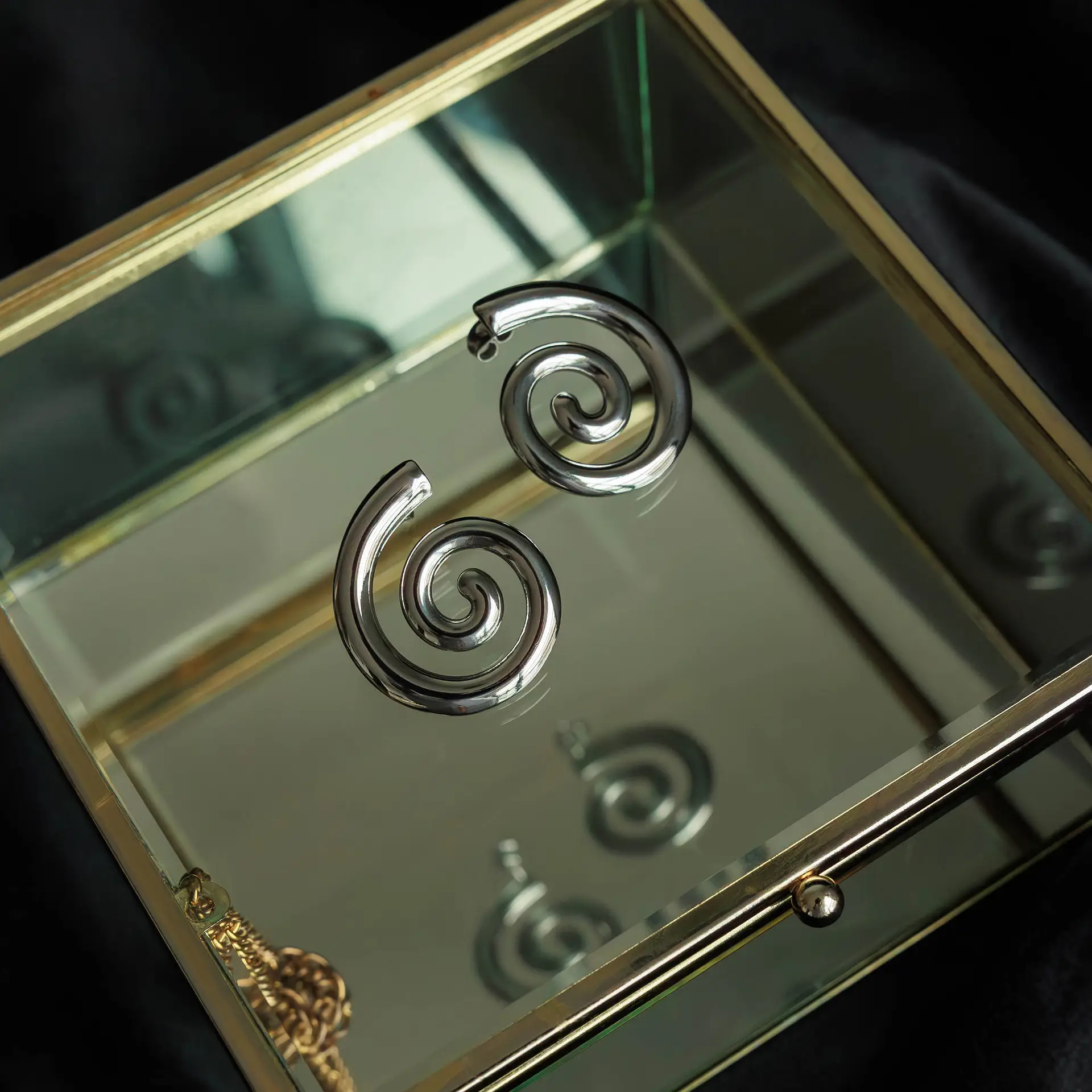 Hannah Earrings Silver