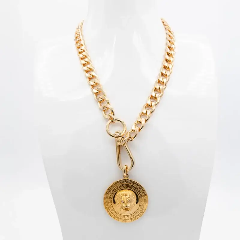 Jessica Lion Necklace Gold