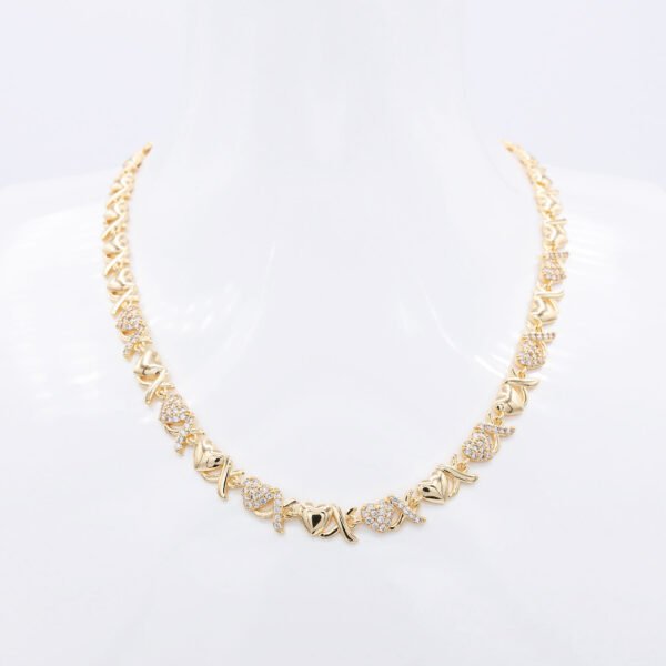 Libby Necklace Gold