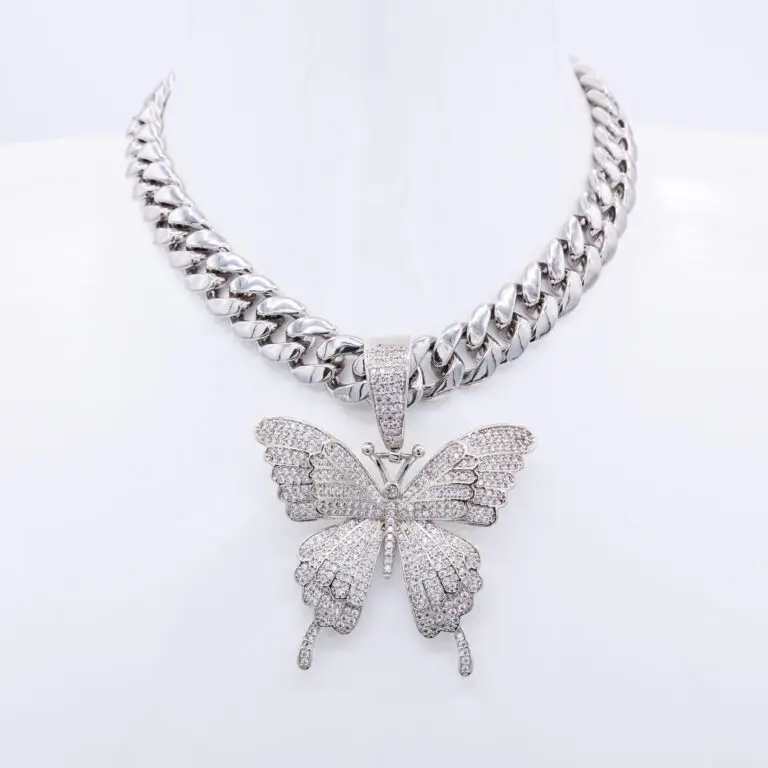 Monarch Muse Necklace Silver