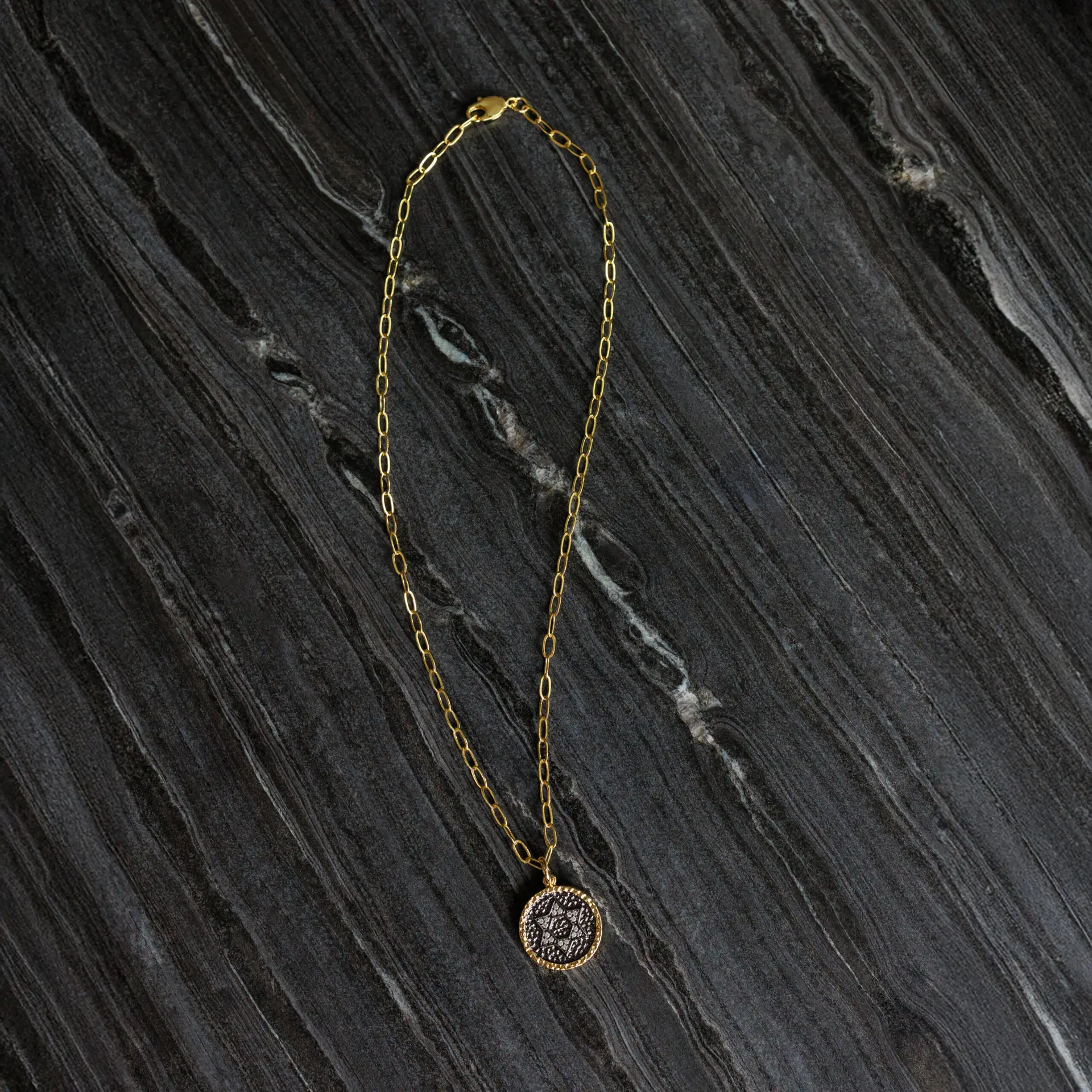 Niri Necklace