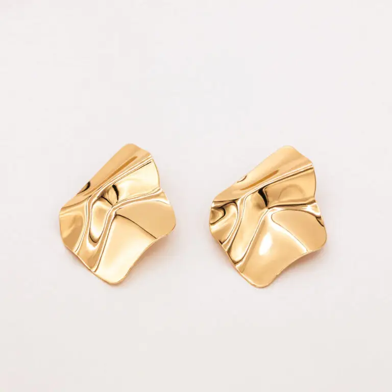Noam Earrings Gold