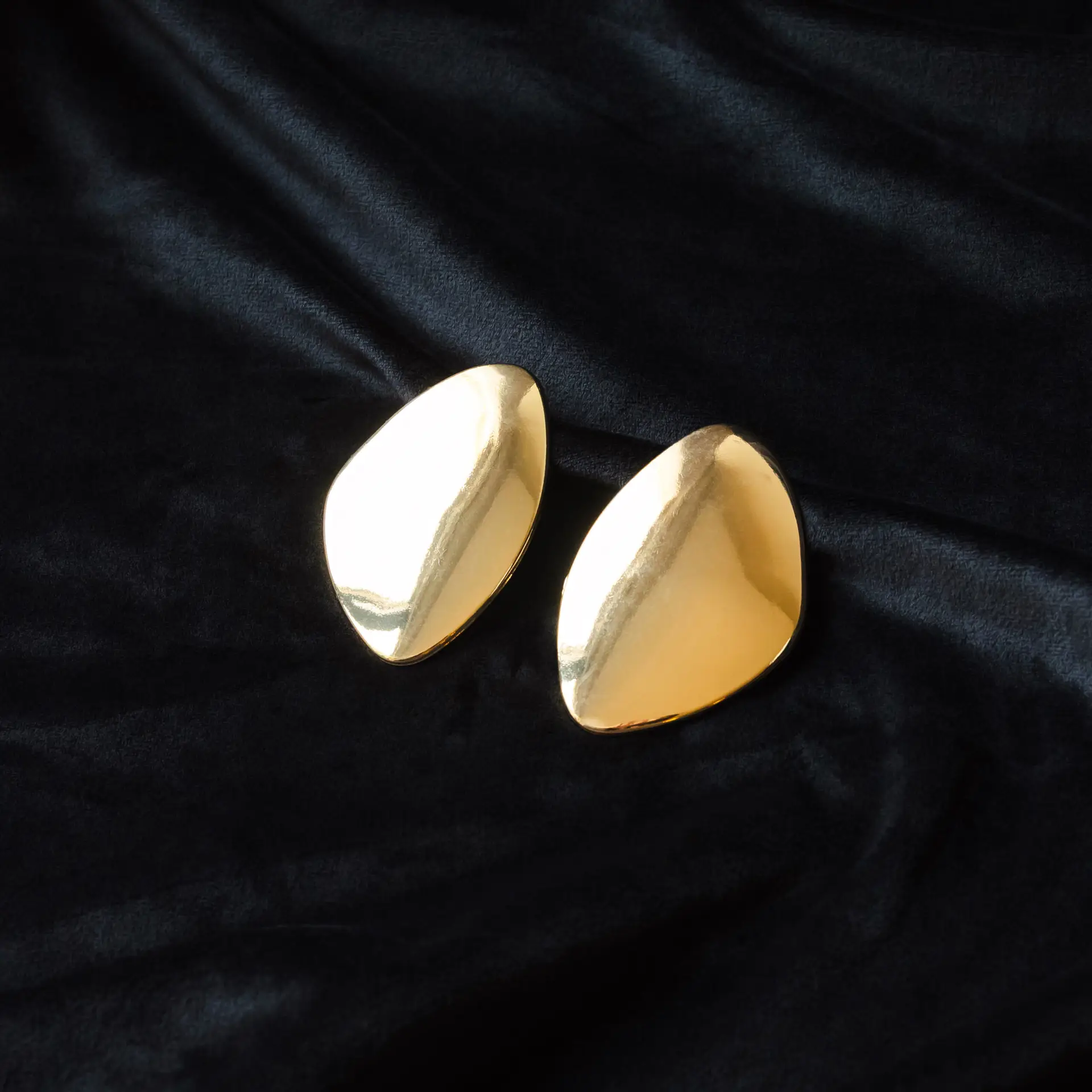 Oren Earrings Gold