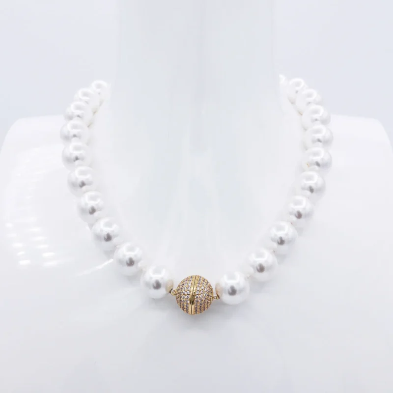 Yaara Necklace